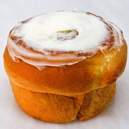 Cinnamon Roll with cream cheese frosting/6 rolls