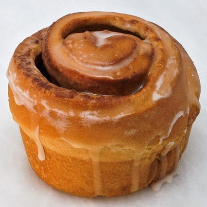 Cinnamon Roll with flat icing/6 rolls